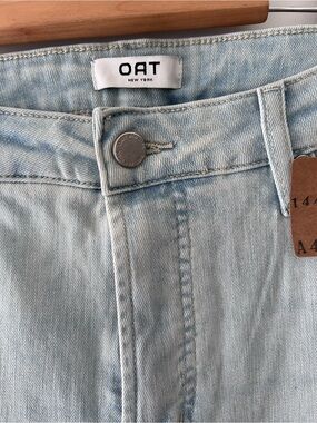 OAT New York Light Wash Jeans